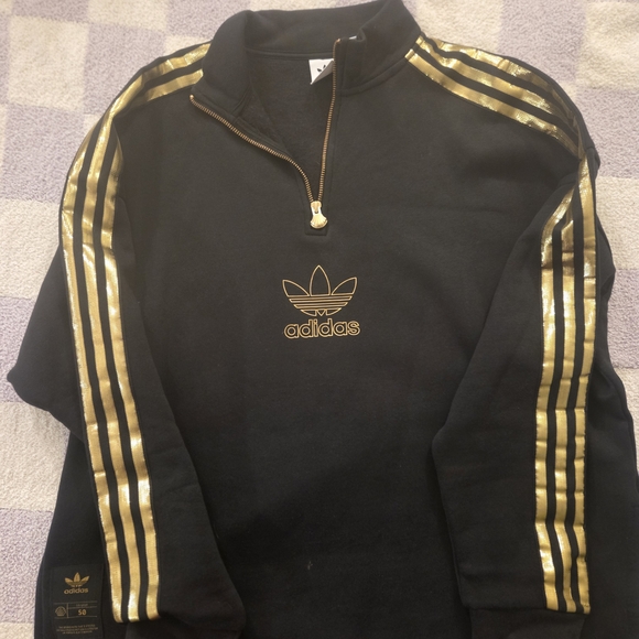 adidas Sweaters - Adidas Black Fleece Sweater with Gold Accents